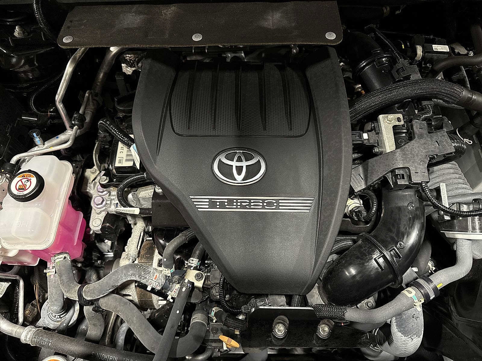 Thumbnail: 2023 Toyota Highlander - 12