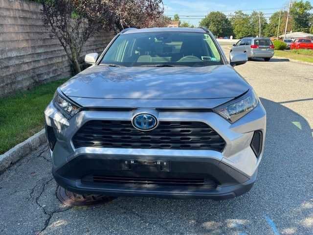 Used 2022 Toyota RAV4 LE with VIN JTMMWRFV0ND153260 for sale in Kansas City