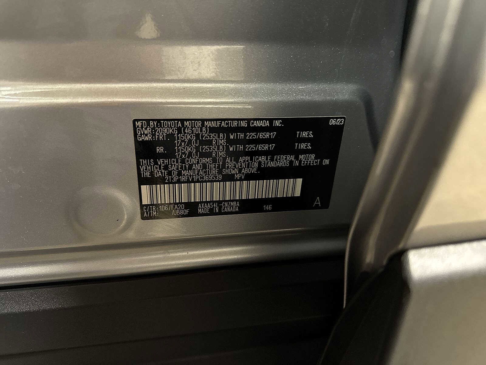 Thumbnail: 2023 Toyota RAV4 - 14