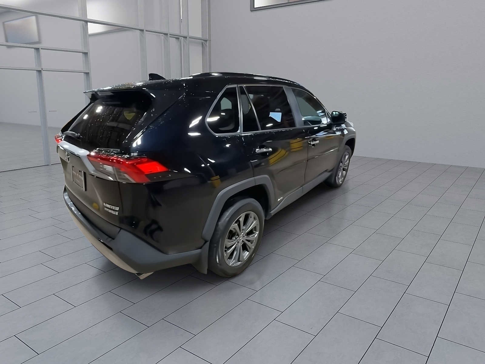 Thumbnail: 2023 Toyota RAV4 - 8