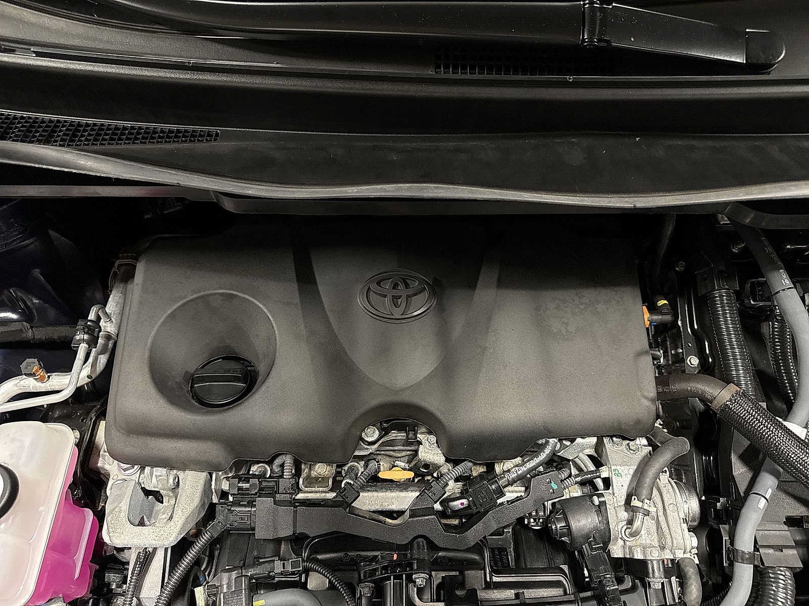 Thumbnail: 2025 Toyota Sienna - 11