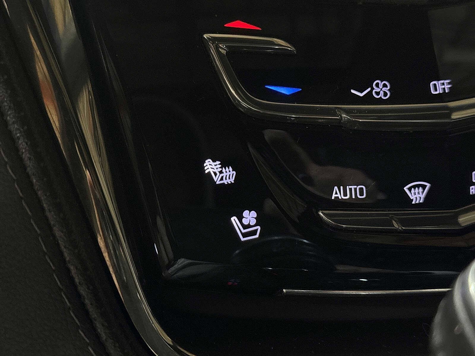 Thumbnail: 2014 Cadillac CTS - 33