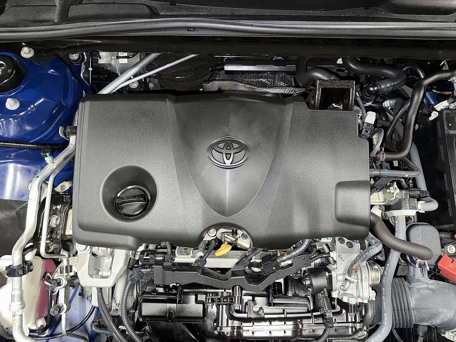 Thumbnail: 2023 Toyota Camry - 12