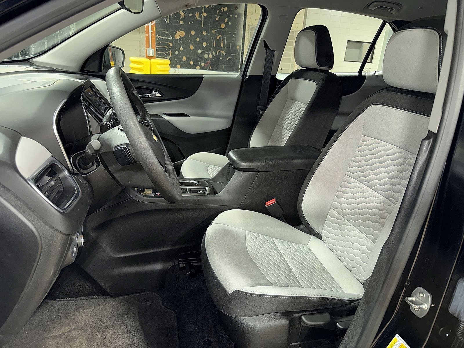 Thumbnail: 2021 Chevrolet Equinox - 15