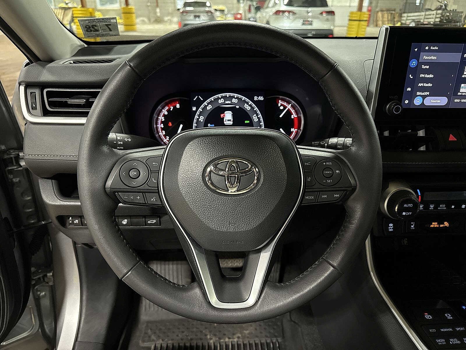 Thumbnail: 2023 Toyota RAV4 - 18