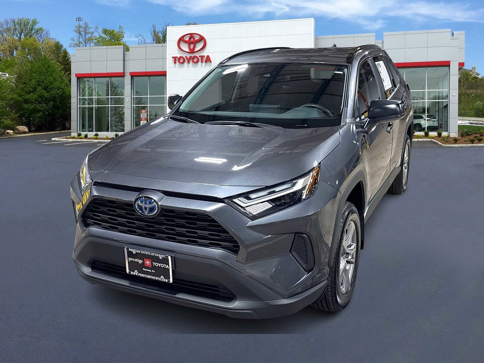 2023 Toyota RAV4 LE