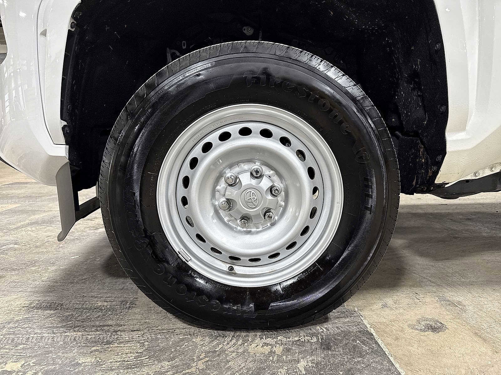 Thumbnail: 2025 Toyota Tacoma - 10