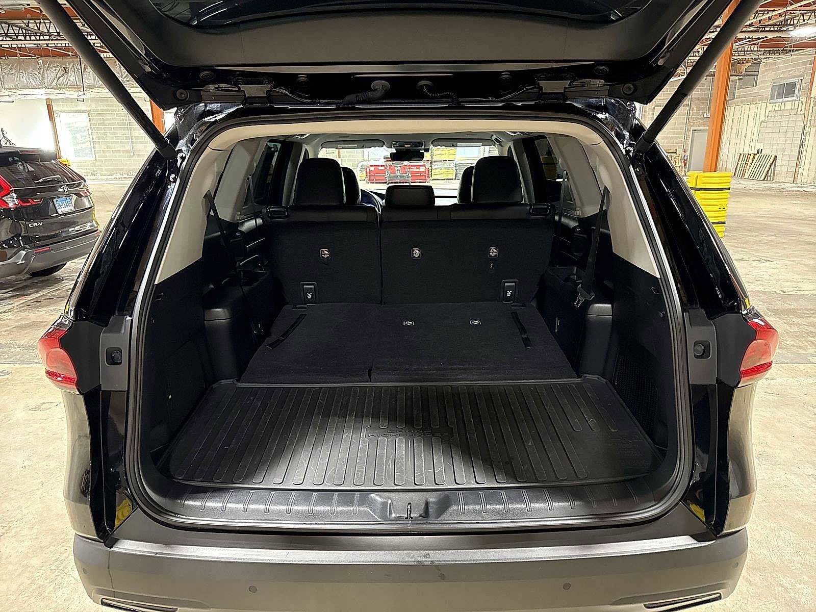 Thumbnail: 2024 Toyota Grand Highlander - 11