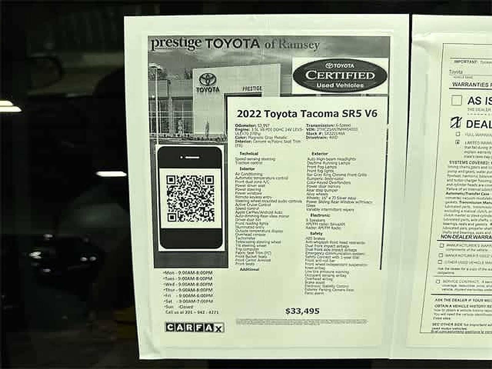 Thumbnail: 2022 Toyota Tacoma - 20