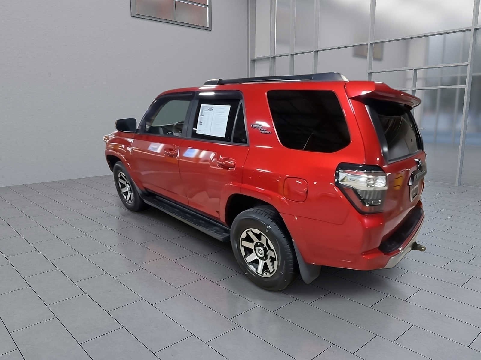 Thumbnail: 2020 Toyota 4Runner - 6