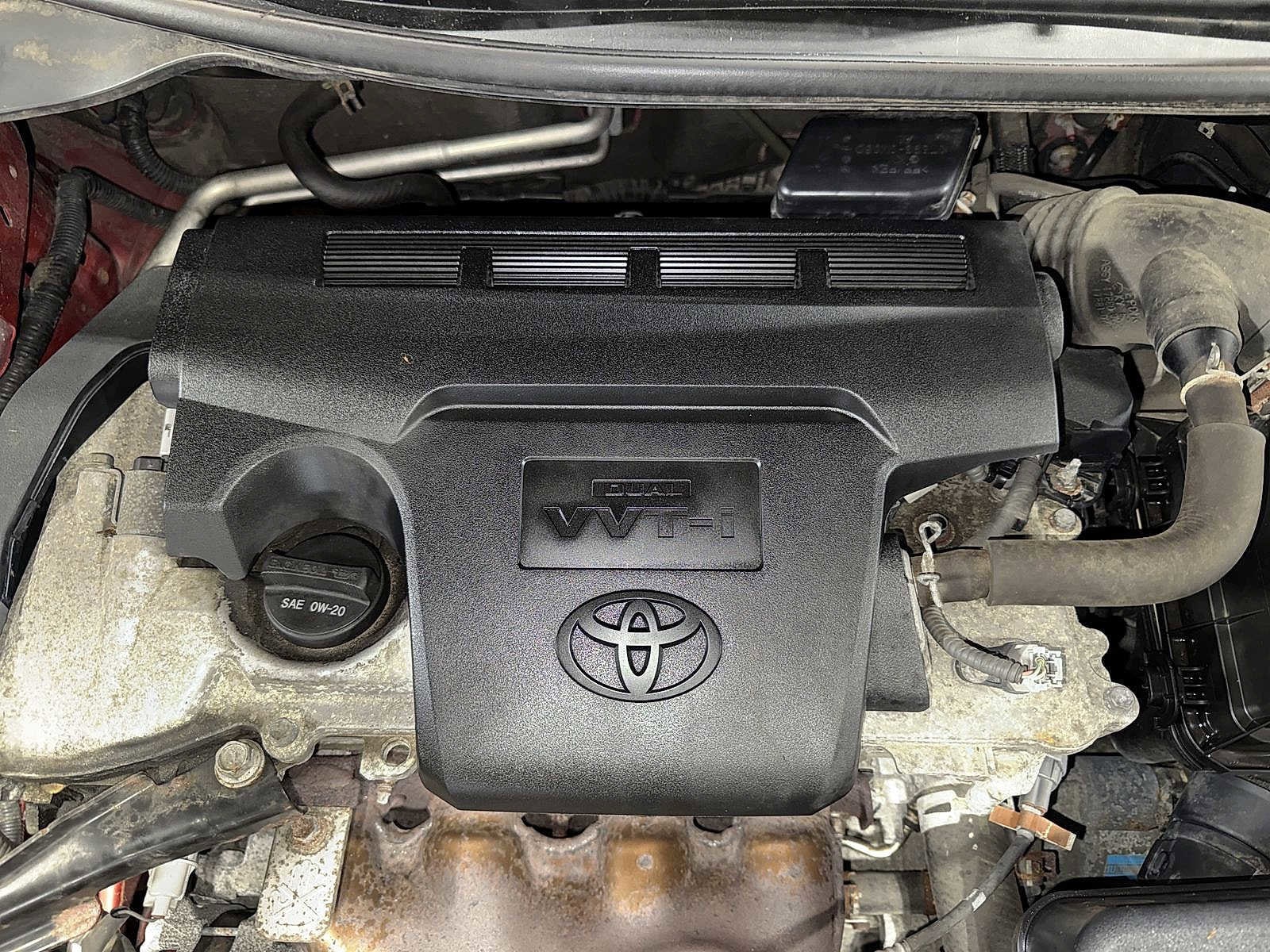 Thumbnail: 2012 Toyota Camry - 12