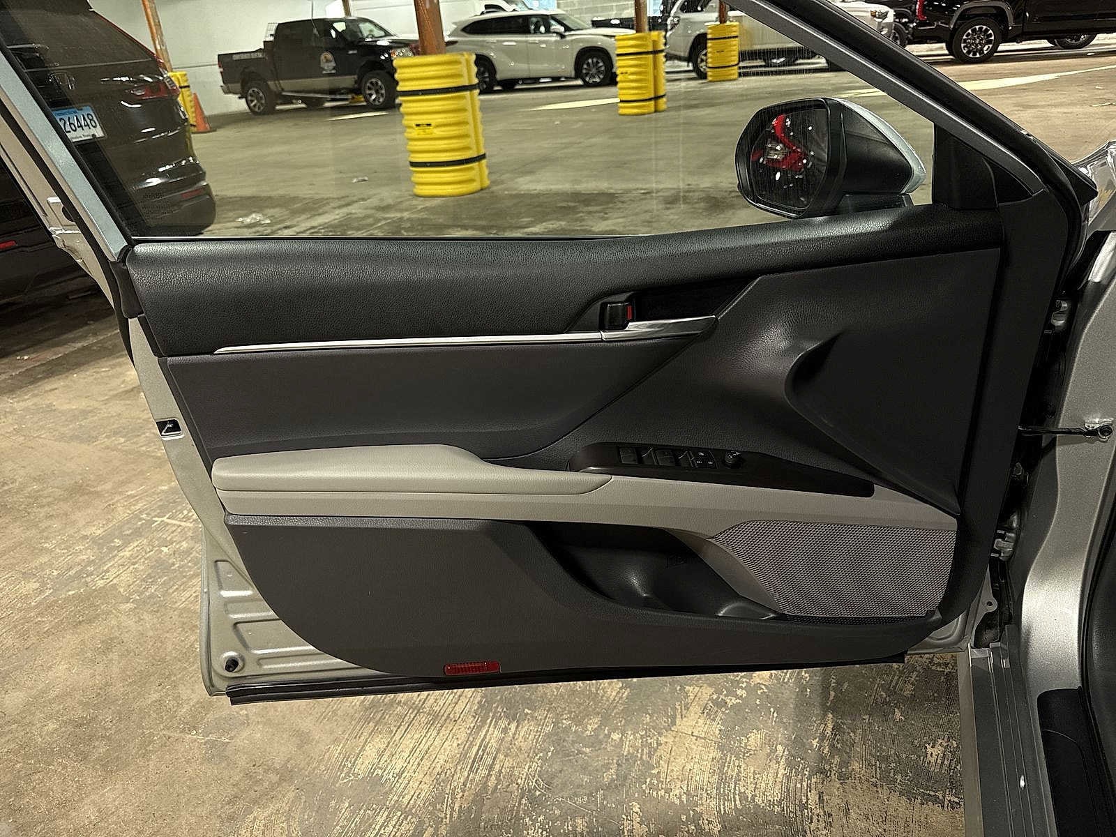 Thumbnail: 2021 Toyota Camry - 29