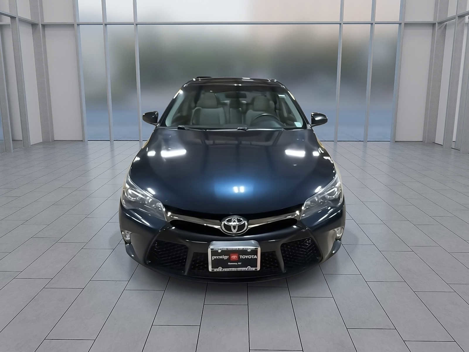 Thumbnail: 2017 Toyota Camry - 3