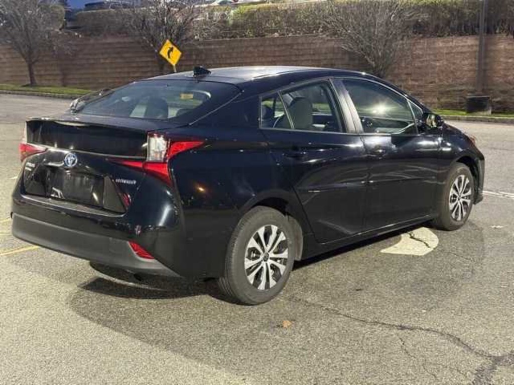 Used 2019 Toyota Prius LE AWD-e Hatchback