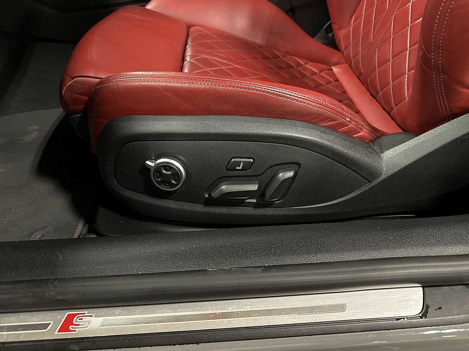 Thumbnail: 2022 Audi S5 - 23