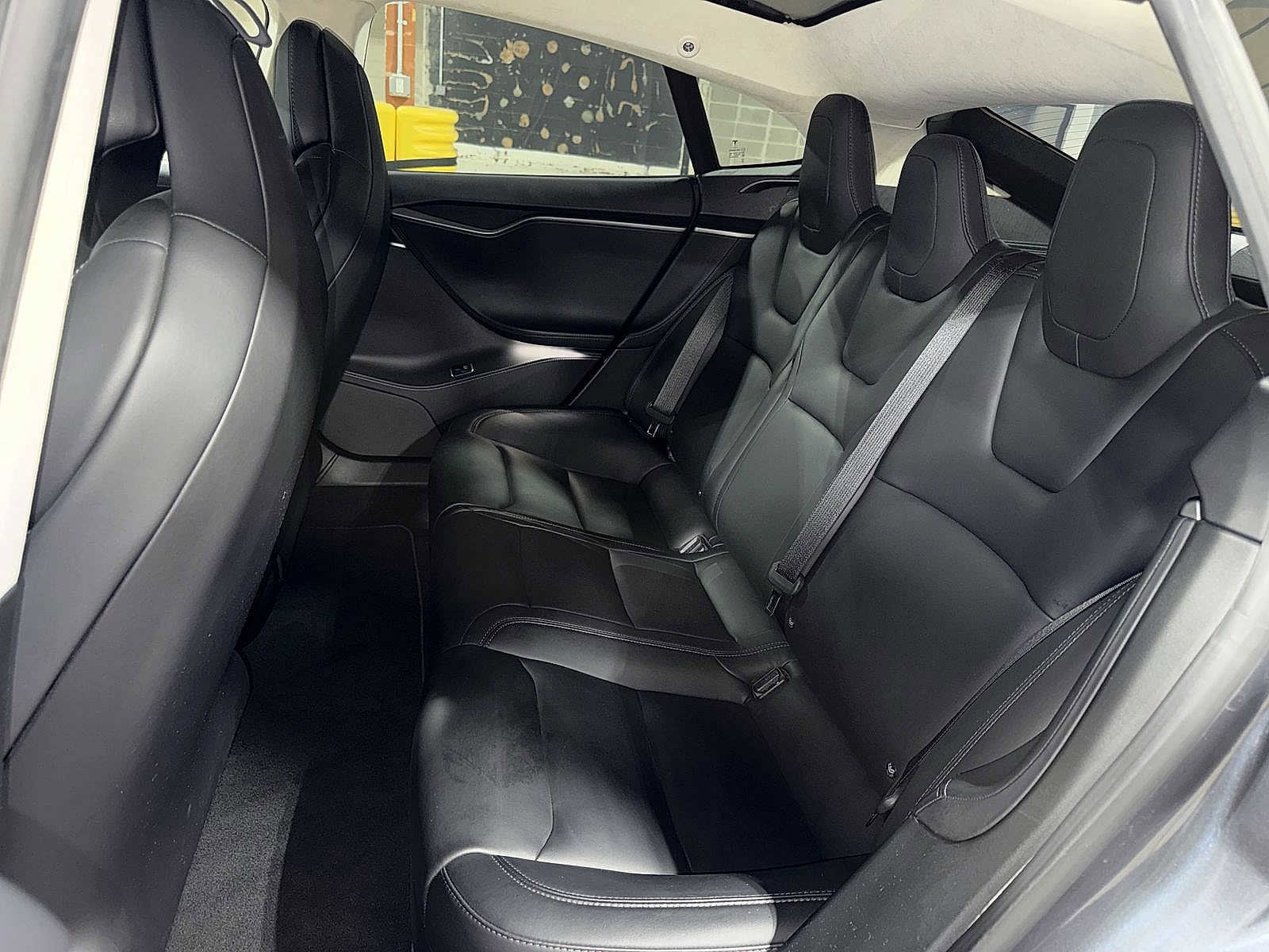 Thumbnail: 2018 Tesla Model S - 17