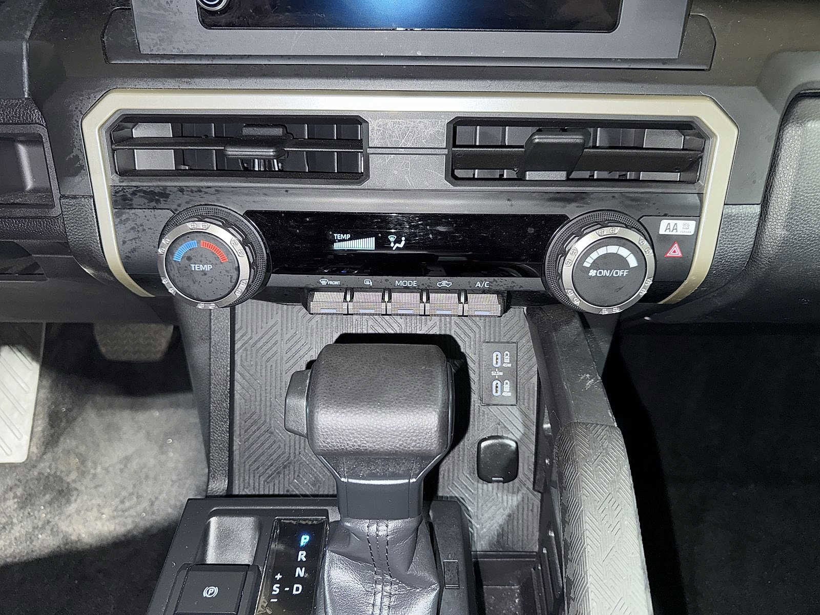 Thumbnail: 2025 Toyota Tacoma - 20