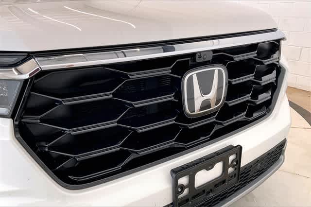Thumbnail: 2023 Honda Pilot - 35