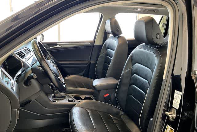 Thumbnail: 2019 Volkswagen Tiguan - 11