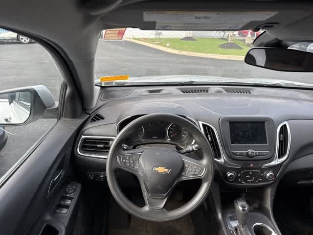 Thumbnail: 2021 Chevrolet Equinox - 9