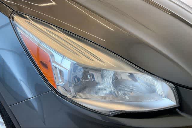 Thumbnail: 2014 Ford Escape - 32