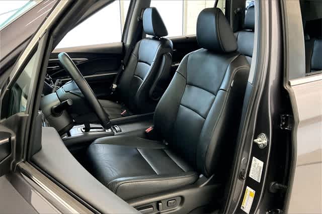 Thumbnail: 2020 Honda Pilot - 12