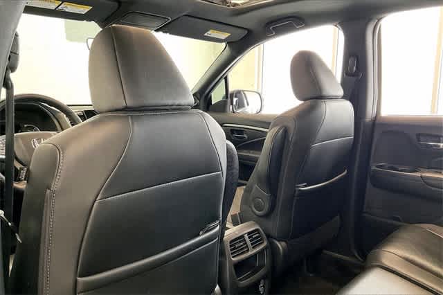 Thumbnail: 2019 Honda Passport - 13