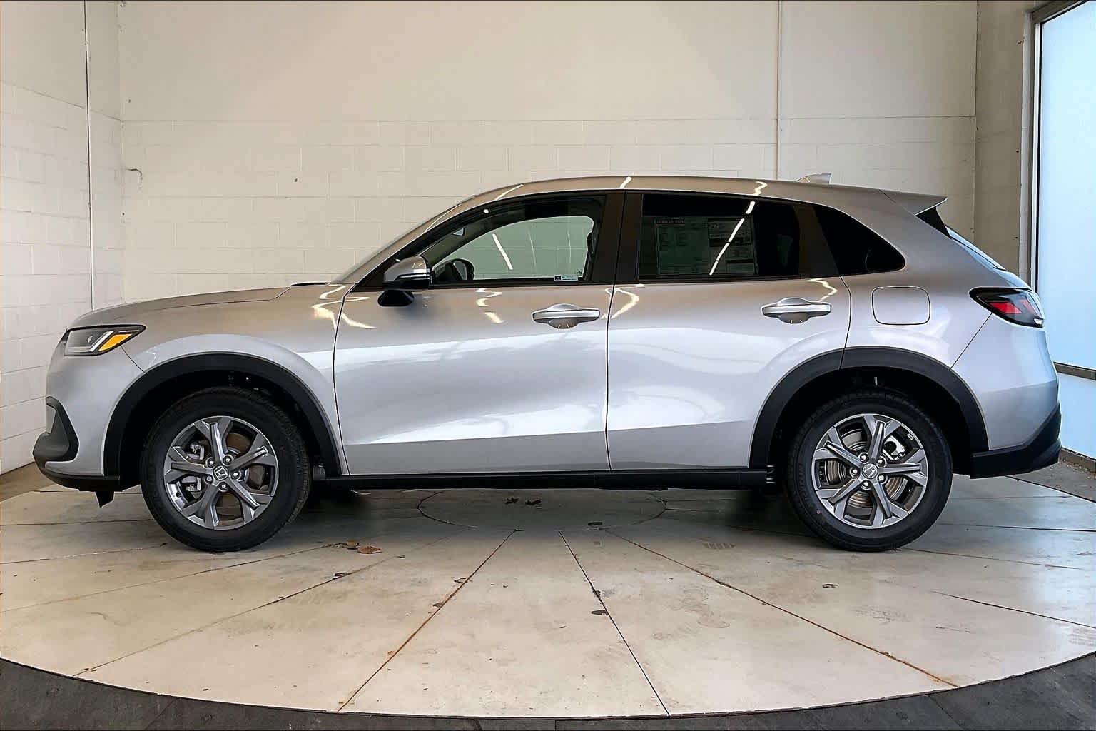 Thumbnail: 2026 Honda HR-V - 3