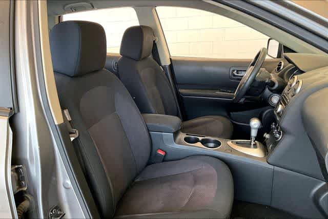 Thumbnail: 2013 Nissan Rogue - 15