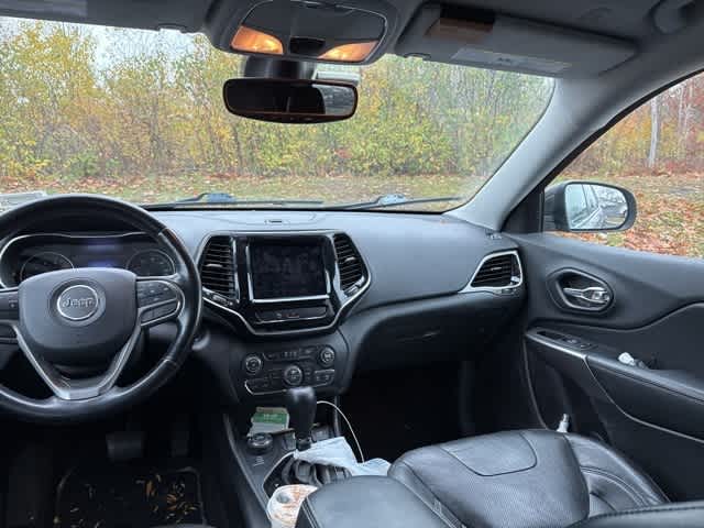 Thumbnail: 2020 Jeep Cherokee - 10