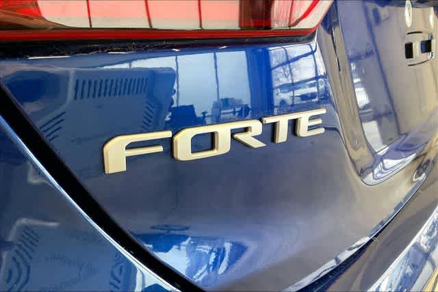Thumbnail: 2023 Kia Forte - 35