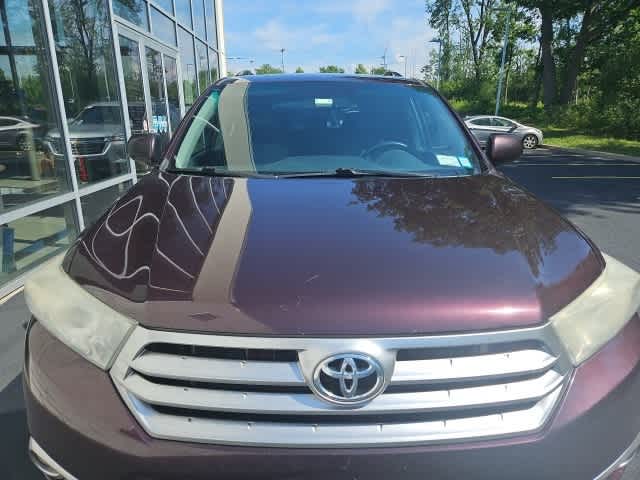 Thumbnail: 2013 Toyota Highlander - 9