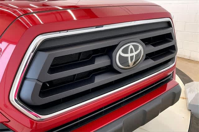Thumbnail: 2022 Toyota Tacoma - 34