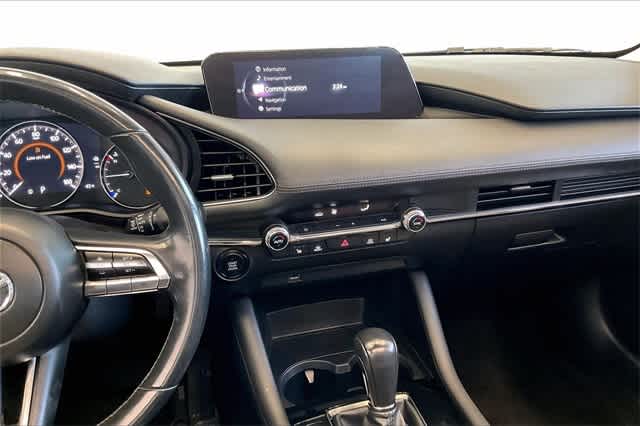 Thumbnail: 2021 Mazda Mazda3 - 17