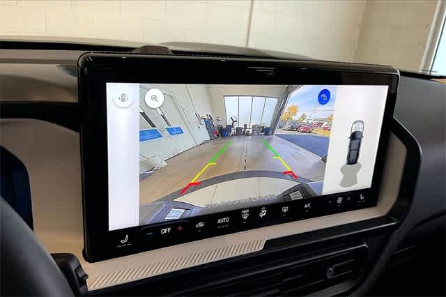 Thumbnail: 2025 Ford Bronco Sport - 29