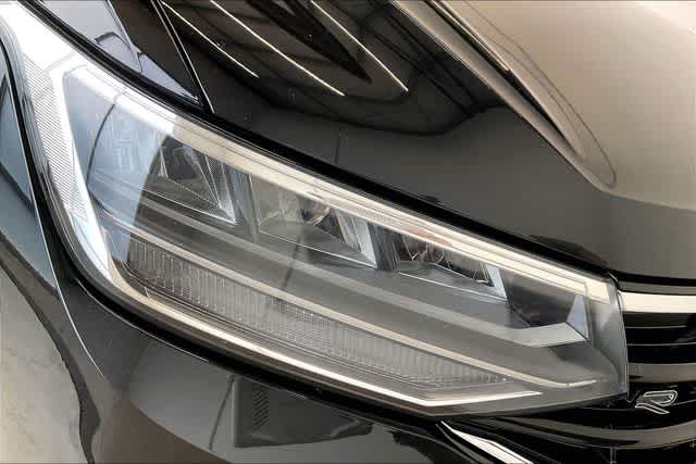 Thumbnail: 2023 Volkswagen Tiguan - 32