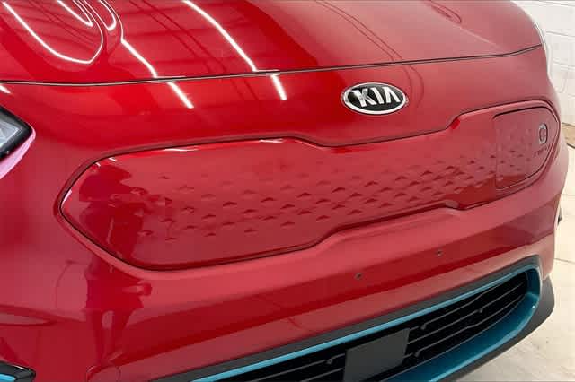 Thumbnail: 2020 Kia Niro - 34