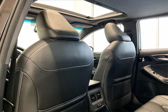 Thumbnail: 2019 Toyota Avalon - 13