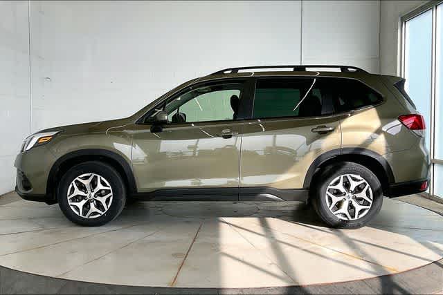 Thumbnail: 2023 Subaru Forester - 4