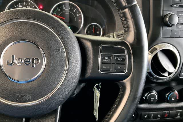 Thumbnail: 2016 Jeep Wrangler - 28