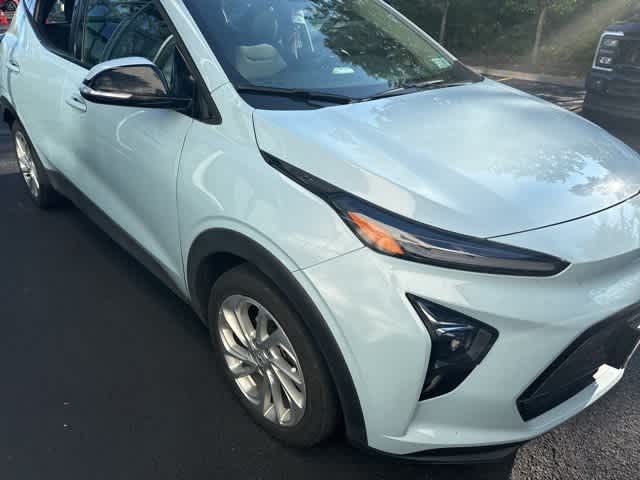 2023 Chevrolet Bolt EUV photo 3