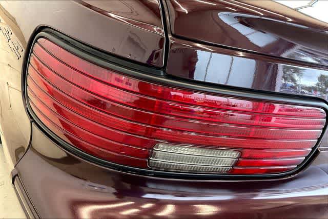 Thumbnail: 1995 Chevrolet Caprice - 32