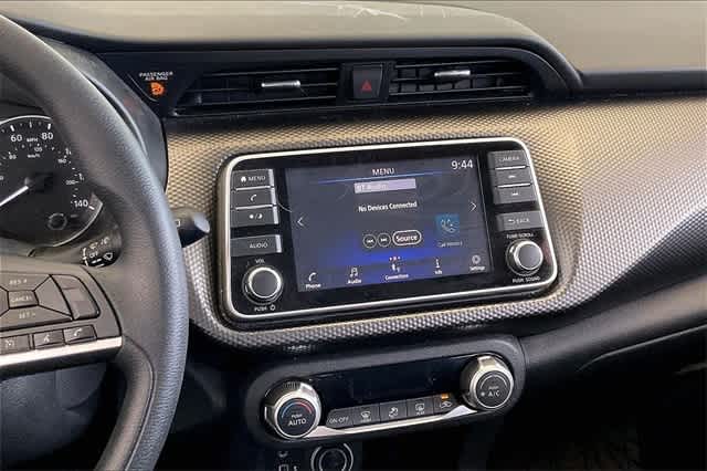 Thumbnail: 2020 Nissan Kicks - 17