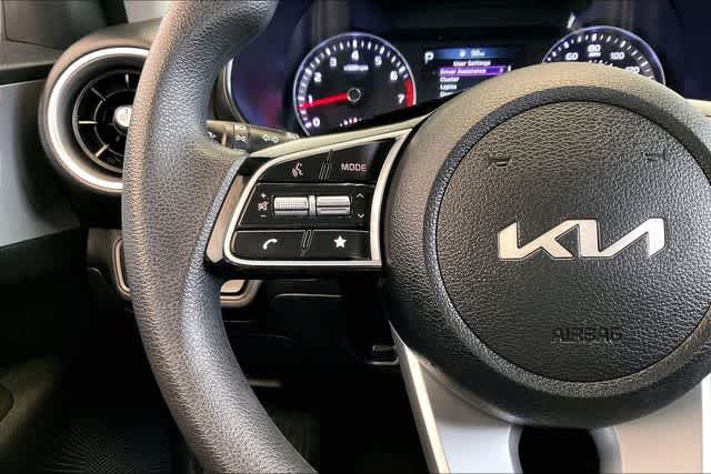Thumbnail: 2023 Kia Forte - 27