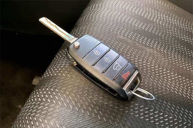 Thumbnail: 2017 Kia Sportage - 21