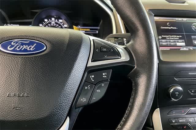 Thumbnail: 2015 Ford Edge - 28