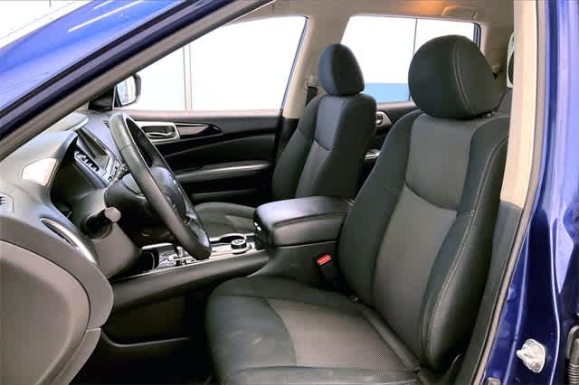 Thumbnail: 2020 Nissan Pathfinder - 11