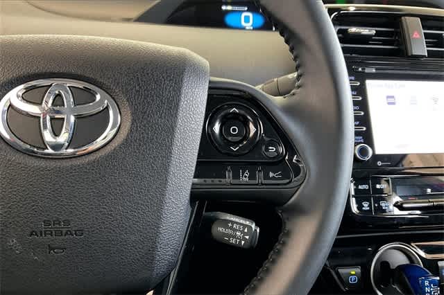 Thumbnail: 2021 Toyota Prius Prime - 28