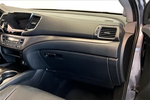 Thumbnail: 2020 Honda Pilot - 25