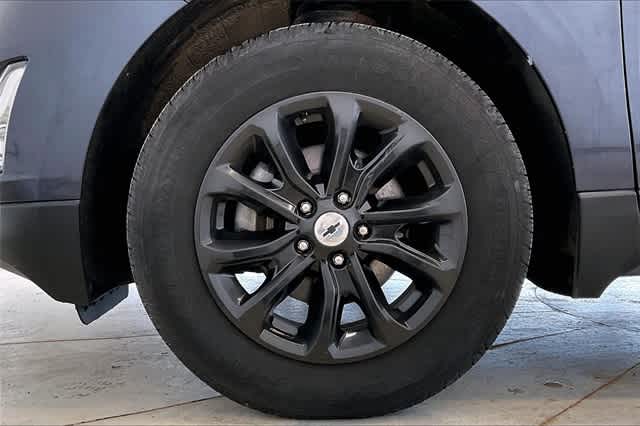 Thumbnail: 2018 Chevrolet Equinox - 10